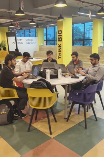 Live Projects & Capstone